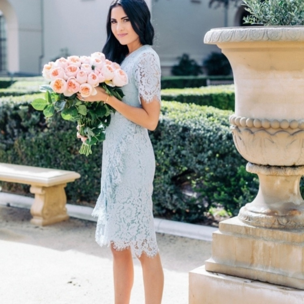 Rachel Parcell - beautiful blue lace dress - XS